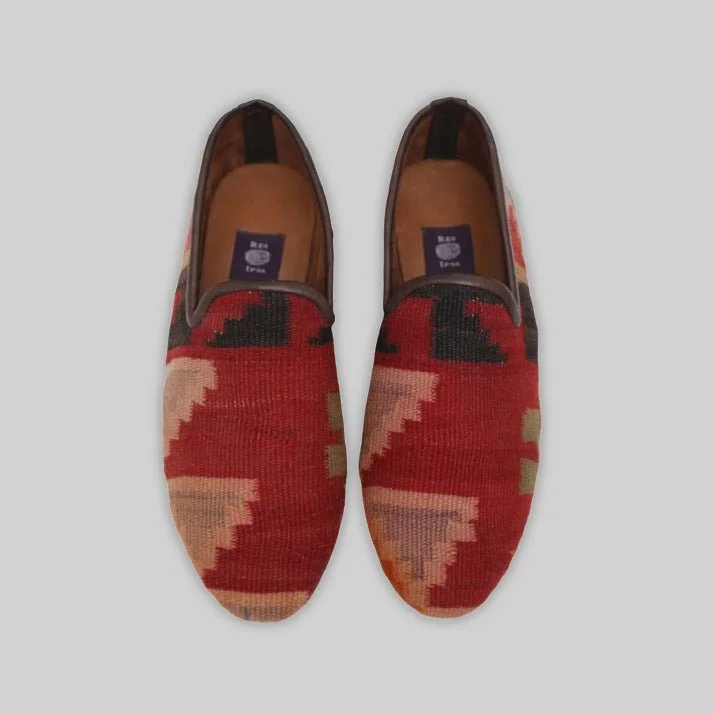 Men's loafers with a leather lining for comfortMen's Kilim Loafer Size 8