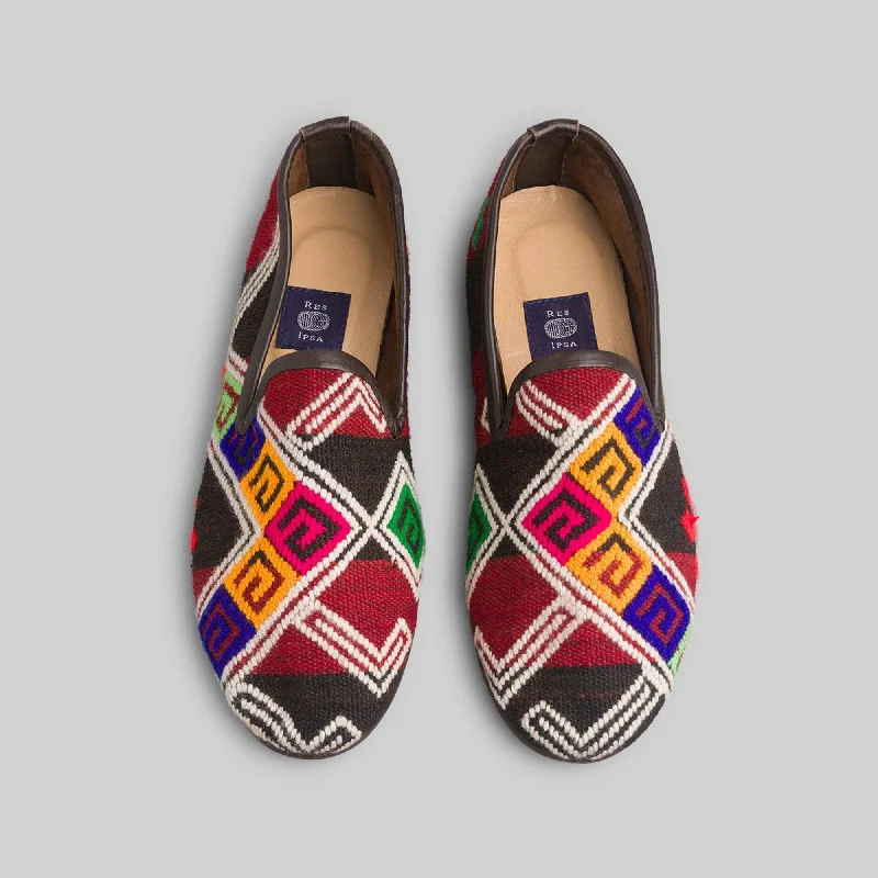 Men's loafers with a pointed toe for a stylish appearanceMen's Kilim Loafer Size 9