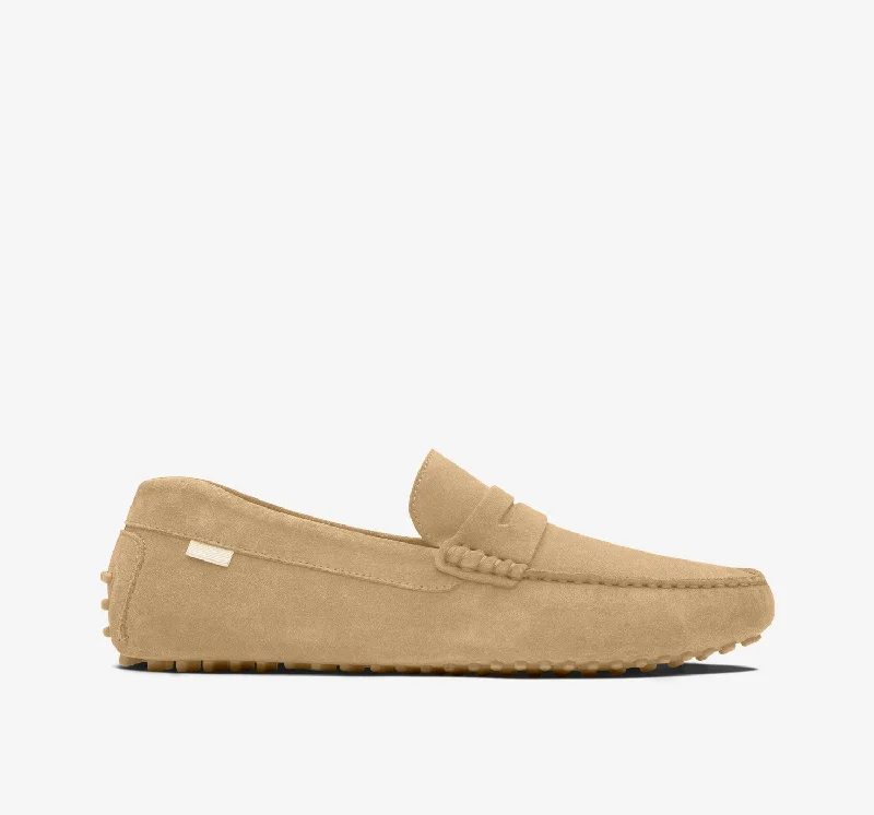 Men's loafers with a perforated leather upper for ventilationDriver | Sand