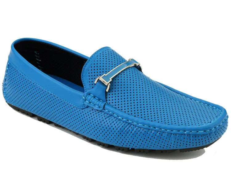 Men's loafers with a rubber sole for durabilityCola Pool Blue