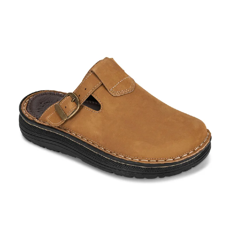 Men's sandals with a removable insole for cleaningSawyer - Leather Clog-Toe Sandal | Tan Nubuck