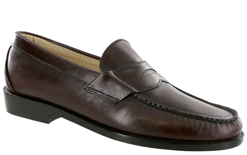 Men's loafers with a memory foam insoleSAS Penny 40