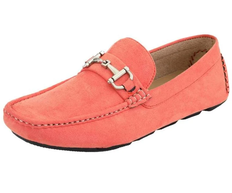 Men's loafers in a neutral color like black or brownWalken Coral