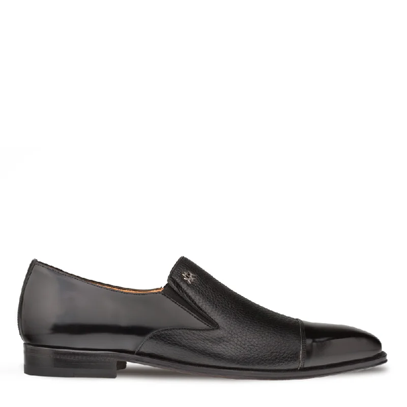 Men's loafers with a leather lacing systemMILANI