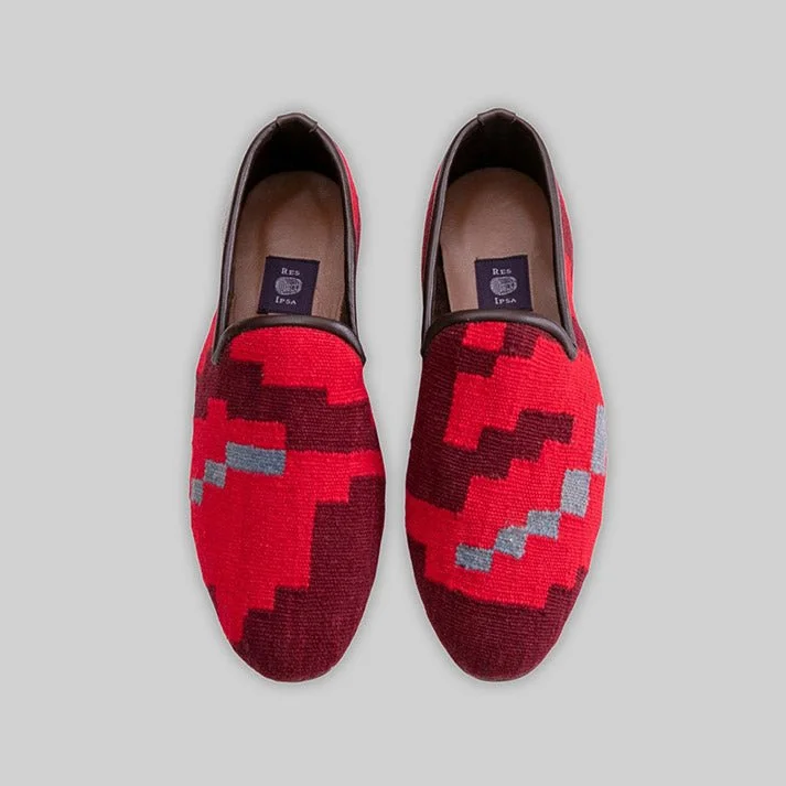 Men's loafers with a contrast stitching detailMen's Kilim Loafer Size 8