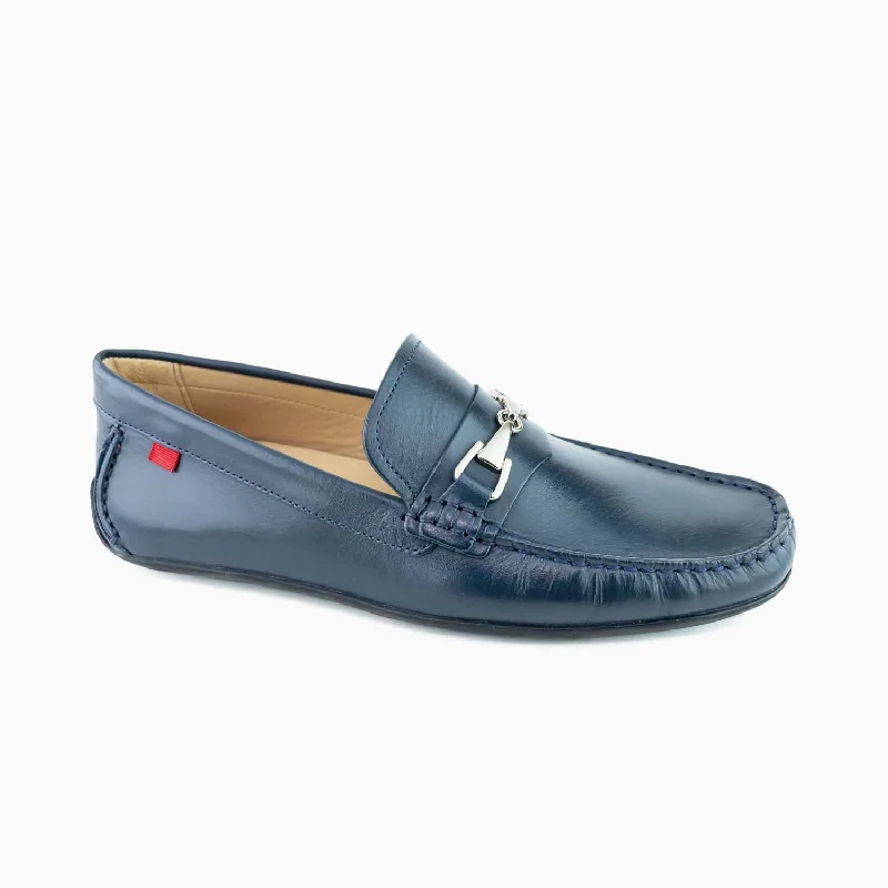 Men's loafers with a tassel front for a classic lookPark Ave 2, Men