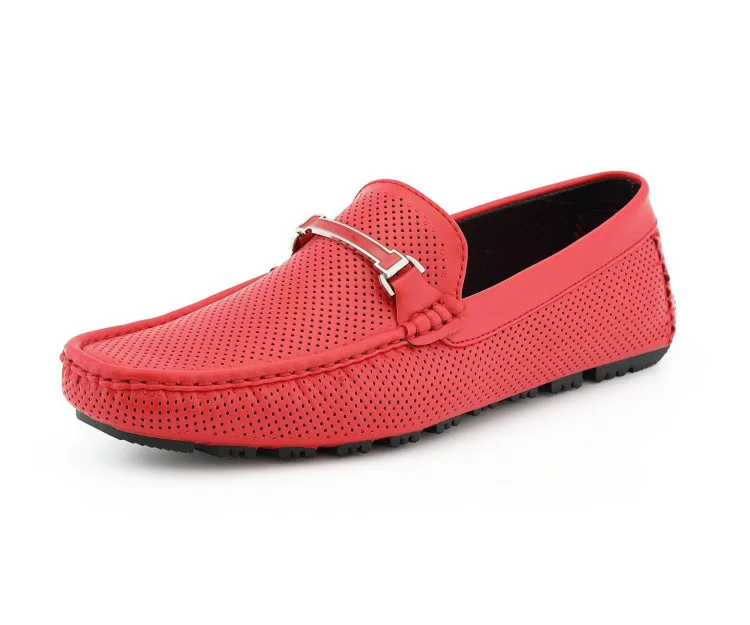 Men's loafers with a rubber sole for durabilityCola Red