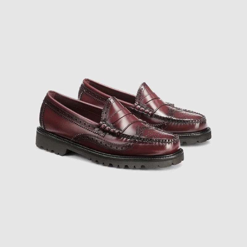 Men's loafers with a leather lacing systemMENS LARSON WINGTIP LUG WEEJUNS LOAFER