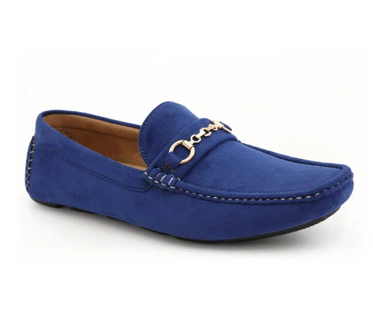 Men's loafers in a neutral color like black or brownEcker Royal