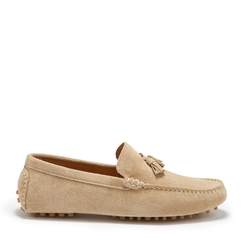 Men's loafers with a moc - toe designTasselled Driving Loafers, taupe suede