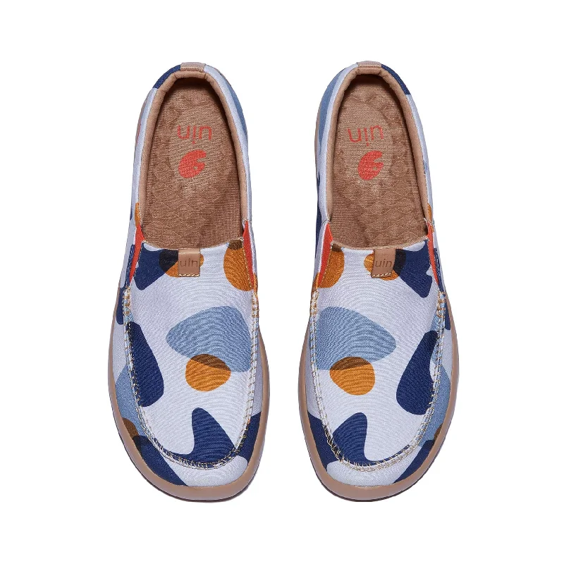 Men's loafers with a perforated leather upper for ventilationForest Pavilion Nerja Men