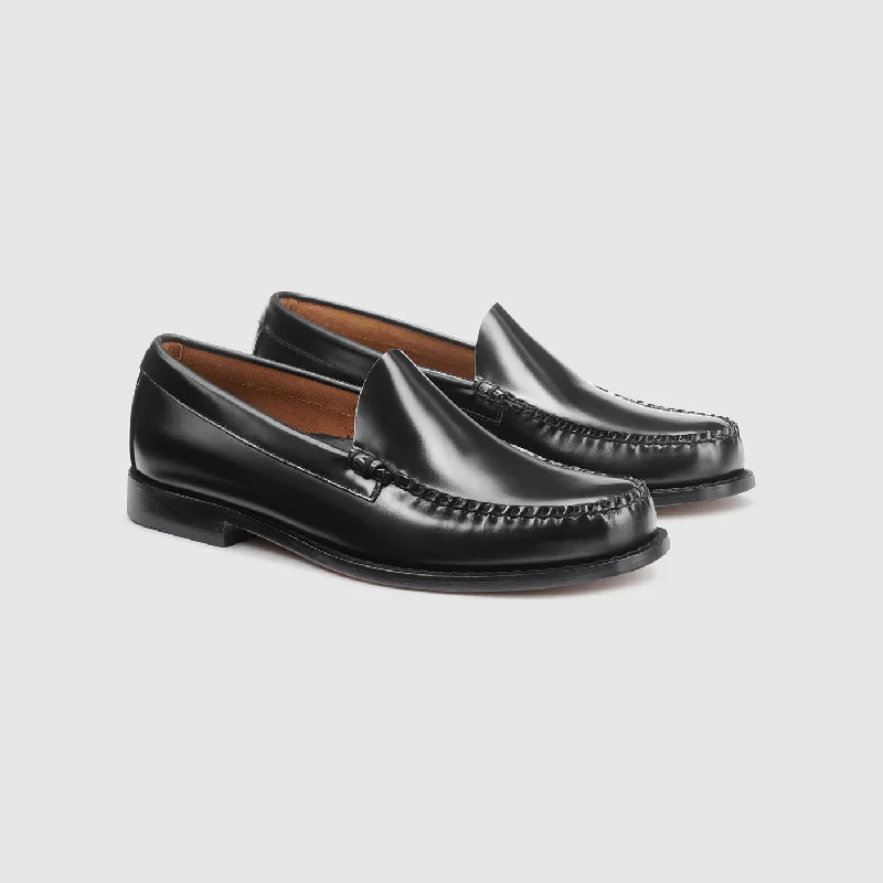 Men's loafers with a moc - toe designMENS LARSON VENETIAN WEEJUNS LOAFER