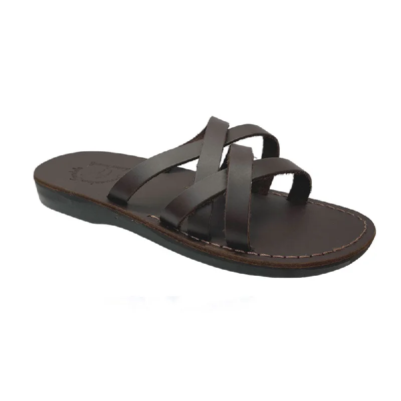 Men's sandals with a leather lining for comfortGad - Leather Criss Cross Strap Sandal | Brown