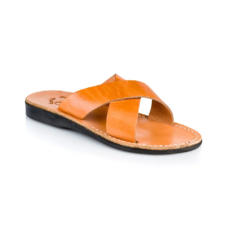 Men's sandals with a cushioned footbedElan - Leather Cross Strap Sandal | Tan