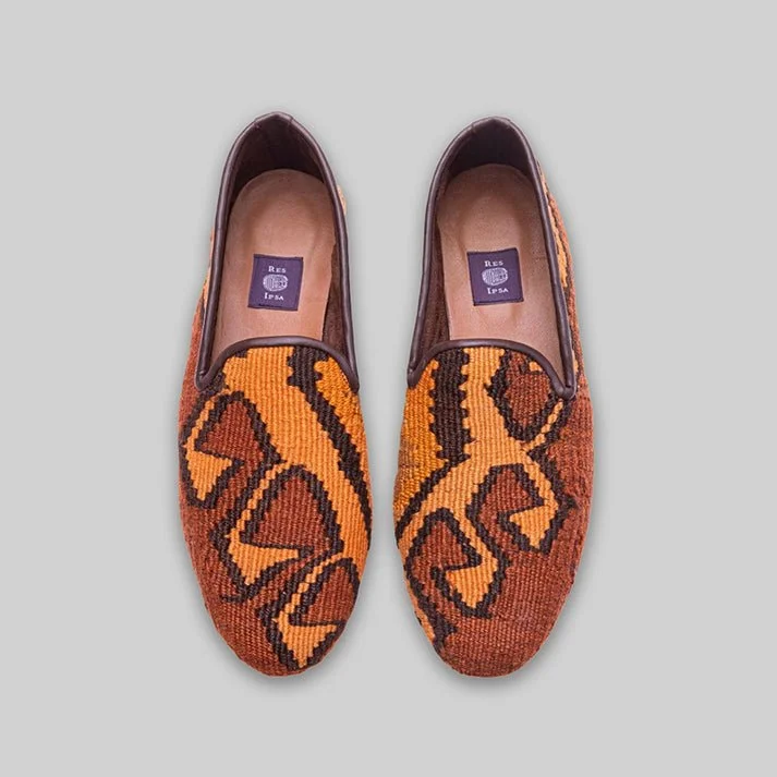 Men's loafers with a removable insole for cleaningMen's Kilim Loafer Size 11