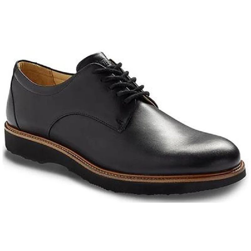 Men's Oxford shoes with a wingtip design and leather soleSamuel Hubbard Founder Oxford Black Leather (Men's)