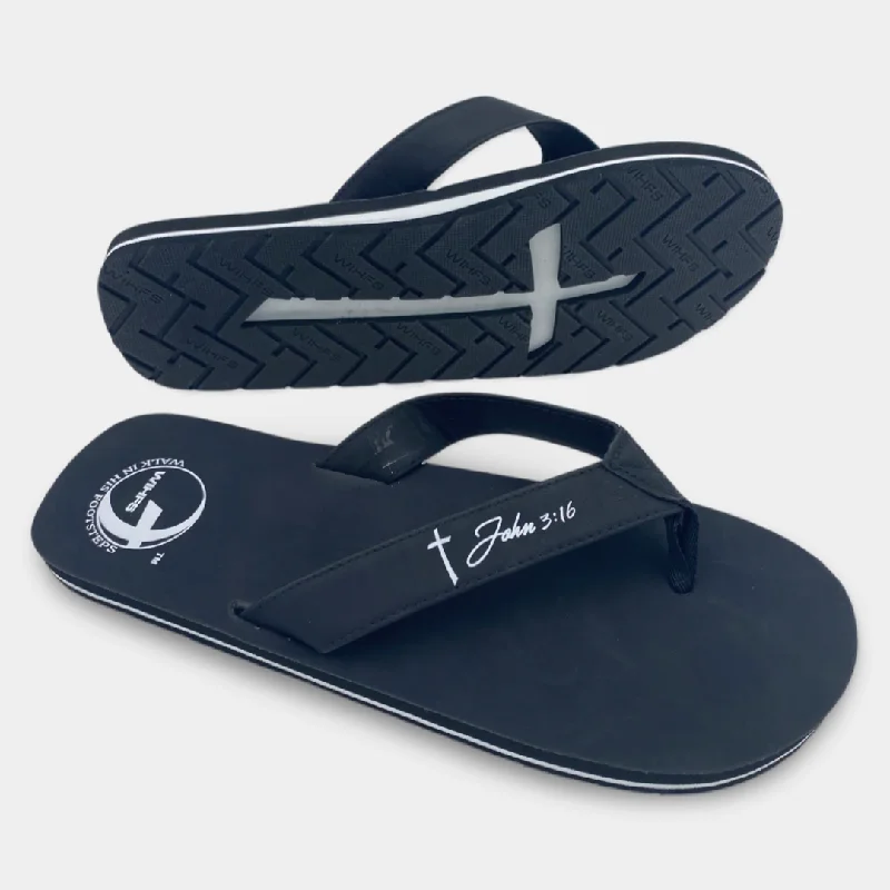 Men's sandals with a stretchy strap for a better fitMen's Cross Bottom Sandals