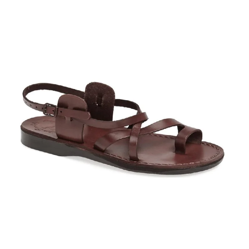 Flip - flop style men's sandals for beach wearThe Good Shepherd Buckle - Leather Toe Loop Sandal | Brown