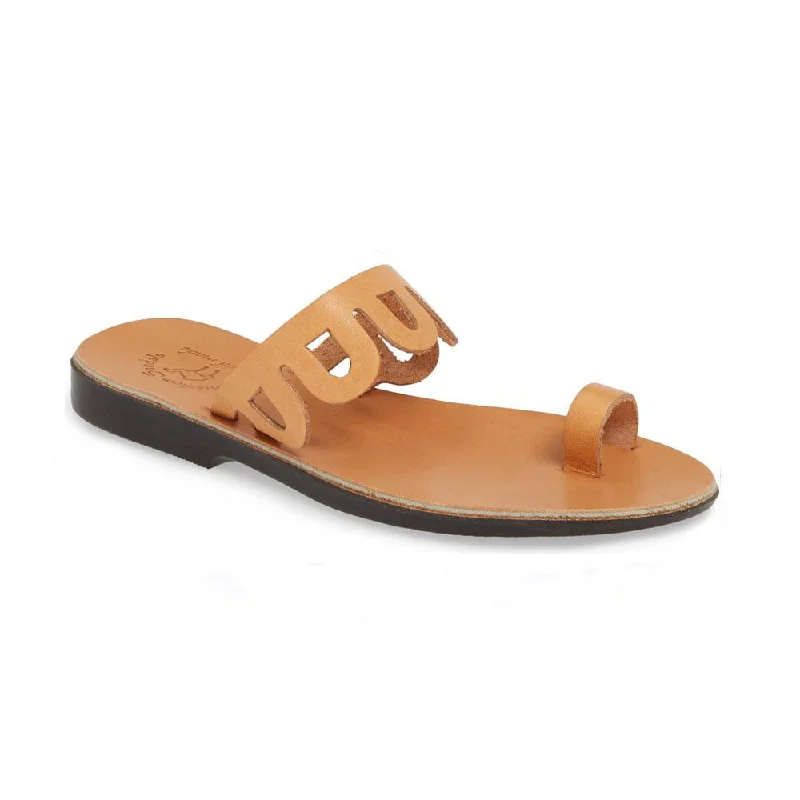 Flip - flop style men's sandals for beach wearAja - Leather Flat Sandal | Tan