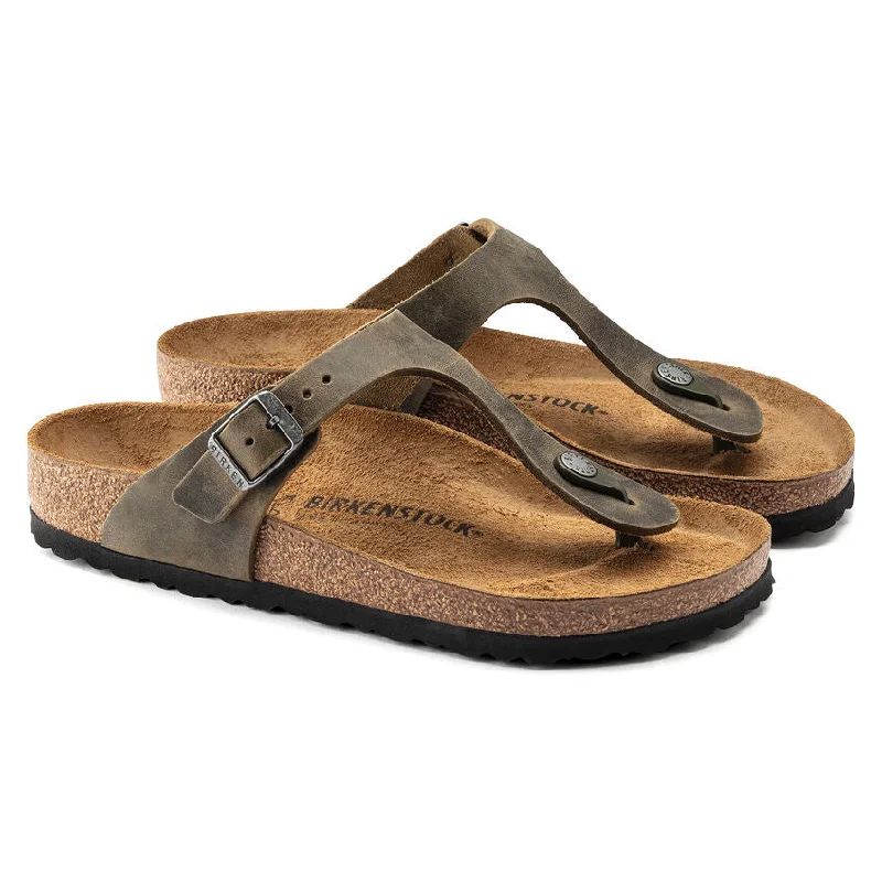 Men's sandals with a rubber sole for tractionBIRKENSTOCK GIZEH IN KHAKI