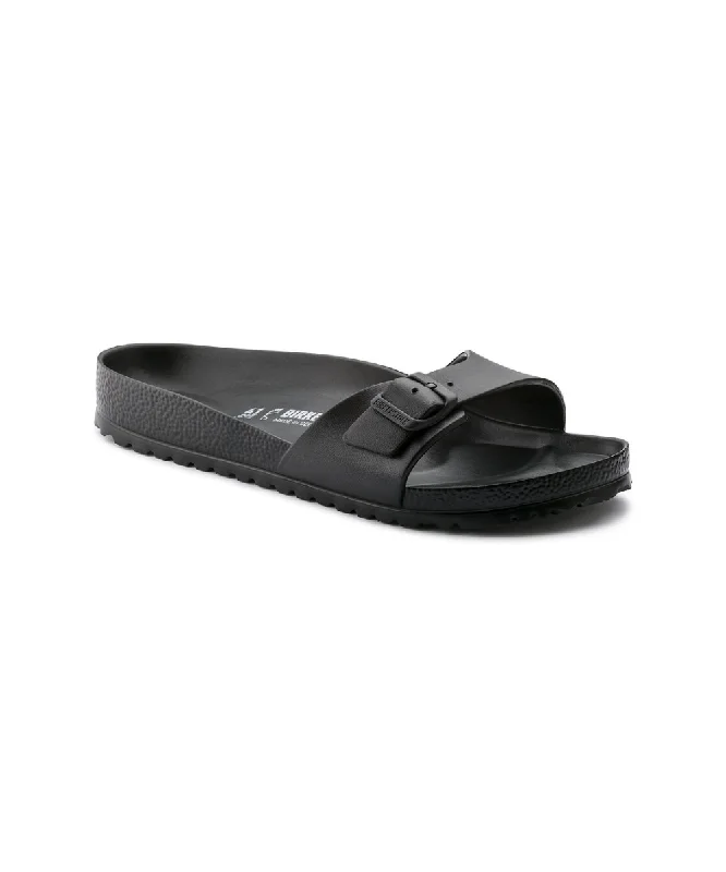 Men's sandals with a perforated leather upper for ventilationBIRKENSTOCK MADRID ESSENTIALS IN BLACK