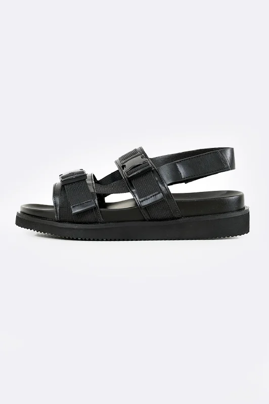 Men's sandals in a neutral color like black or brownCHUNKY PLATFORM SANDALS