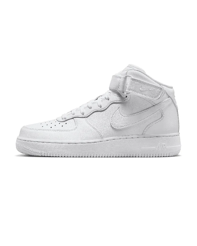 Men's classic white leather sneakers with black lacesAir Force 1 '07 Mid Fresh - White / White