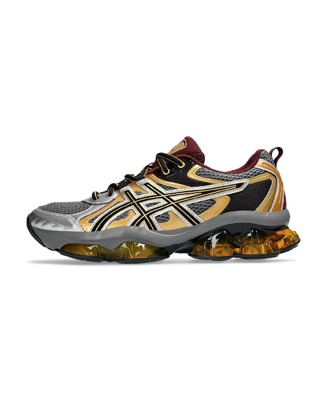 Men's low - profile tennis sneakers for a sleek lookGel-Quantum Kinetic - Carbon / Pure Gold